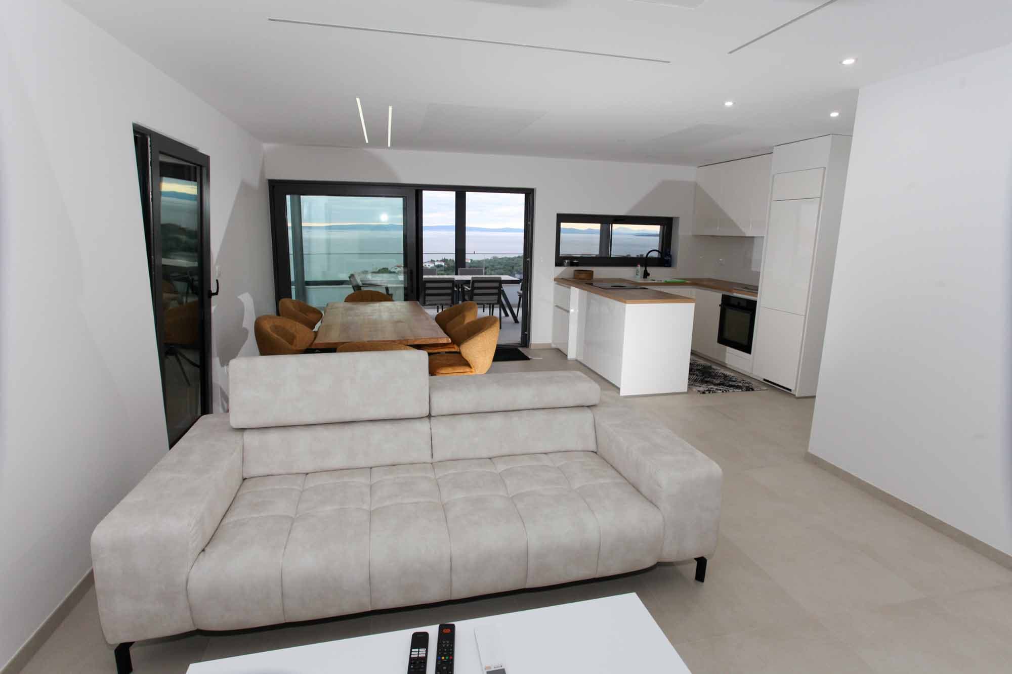 Penthouse apartment Lun image 3